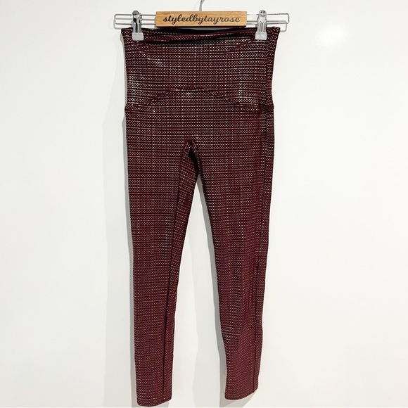 Spanx Booty Boost® Active 7/8 Leggings, Metallic Mist - Picture 5 of 12